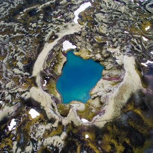 11 photos from the air that will tempt you to travel to Iceland