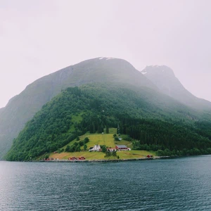 Geiranger .. la ville touristique la plus célèbre de Norvège