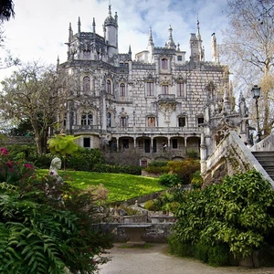 Portuguese Sintra .. 5 castles and palaces that take you to another world