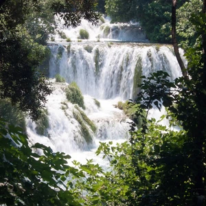 6 cascades incroyables au Sri Lanka