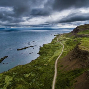 11 photos from the air that will tempt you to travel to Iceland