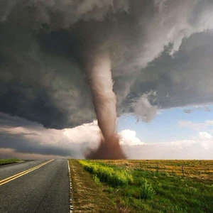 Quelle est la puissance maximale d'une tornade selon l'échelle Fujita Tornado ?