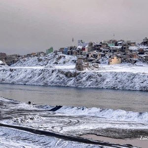 Vidéos et photos | Observez la neige recouvrant de vastes régions de l&#39;Irak, ainsi que la capitale, `Bagdad`.