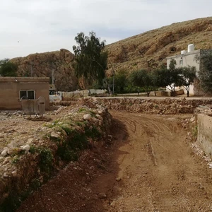 Pictures: `Local Administration` is preparing to deal with the depression in the northern Jordan Valley that affects the kingdom