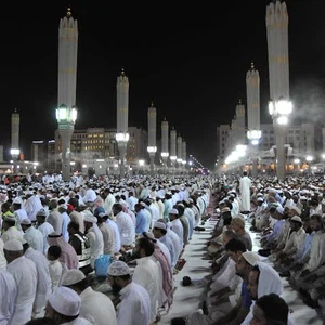 ختم القرآن في المسجد النبوي