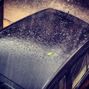 الأمطار و حبات البرد - تصوير علي دهمش