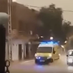 قتيلان في امطار وعواصف رعدية في الجزائر