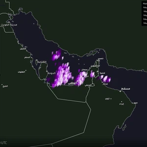 Emirates - 3:50 am | Thunderstorms moving towards the cities of Sharjah, Dubai and Ajman  