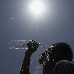 فلسطين : الموجة الحارة تبدأ غداً السبت وتنحسر عصر الثلاثاء