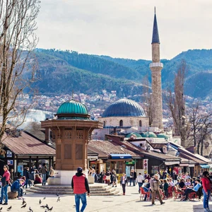 Une visite exploratoire de la ville de Sarajevo et une visite de ses monuments les plus importants