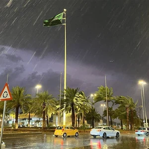 المدينة المنورة | أمطار روياح قوية والأرصاد ترفع مستوى التنبيه إلى الأحمر