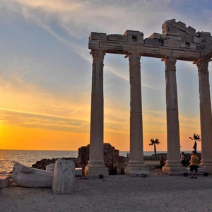 ماذا تعرف عن بامفيليا في تركيا؟