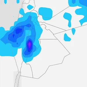 The cold front is gradually crossing the governorates of Karak and Tafila, bringing heavy rains that increase the risk of flash floods and torrents.