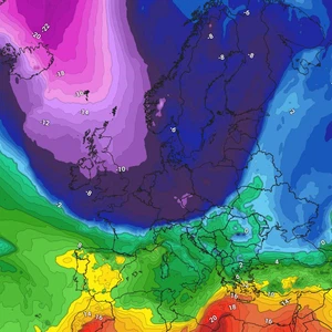 A polar descent over northern Europe brings heavy snow and strong winds this week