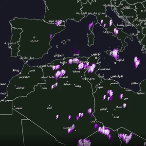 Arab World | Watch.. Lightning ignites parts of Algeria and Tunisia accompanied by thunderstorms of varying intensity (details)