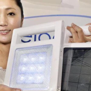 علماء يابانيون يبتكرون بطارية ليثيوم تعمل بالطاقة الشمسية