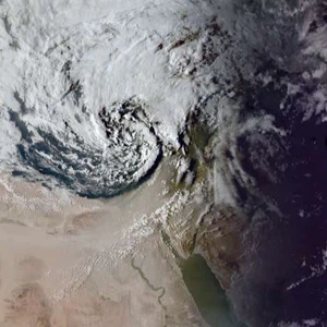 A dense dust storm is forming in northern Egypt and will reach Jordan early Saturday morning and afternoon, following expected rainfall tonight.