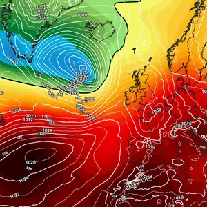 Scientific analysis | How did the behavior of the atmosphere over the Arctic contribute to the absence of heat waves in the Kingdom?