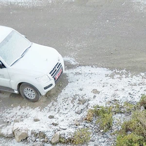 Des chutes de neige ont été observées au sommet du Jebel Shams, dans le sultanat d&#39;Oman.
