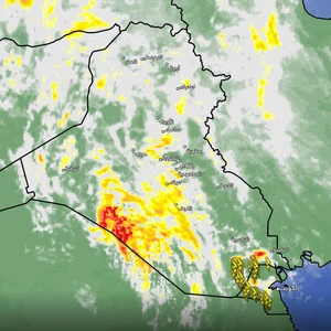 Update at 8:50 pm | Thunder clouds affecting parts of Kuwait and southern Iraq, accompanied by thunder showers of rain