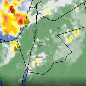 زخات من الأمطار في مناطق عدة من المملكة الآن