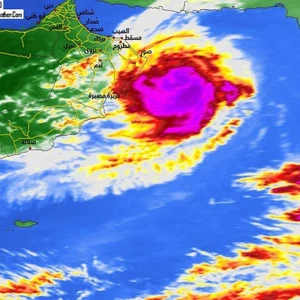 آخر صور الأقمار الاصطناعية .. اشوبا على مشارف سلطنة عمان