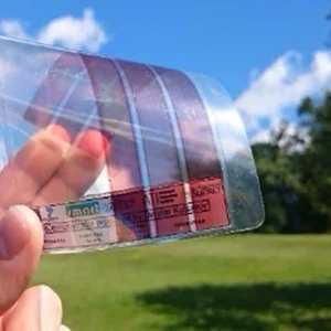 "ورق جدران ذكي" يمتص الضوء والحرارة ليحولها إلى كهرباء