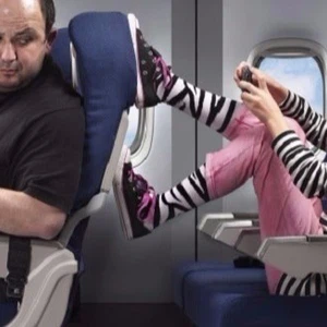 5 people you should avoid sitting next to on the plane