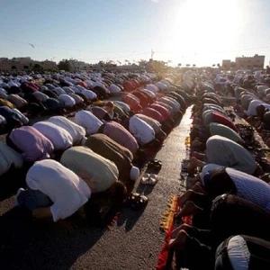 وزارة الأوقاف: صلاة العيد السابعة صباحاً