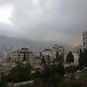طقس بارد يوم الجمعة مع هطول الأمطار أحياناً في شمال البلاد وأجزاء من أواسطها