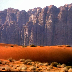 أسبوع جاف ودافئ على غير العادة .. والحرارة قد تقترب من 30 مئوية