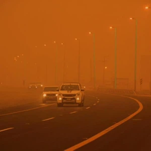 السعودية | هذا ما يتوجب عليك فعله خلال العواصف الرملية وموجات الغبار   السعودية | هذا ما يتوجب عليك فعله خلال العواصف الرملية وموجات الغبار