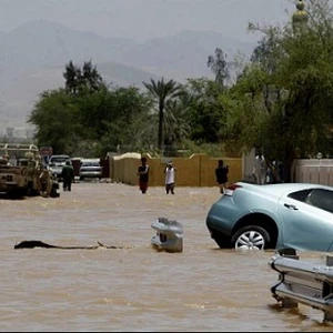 وفاة 6 أشخاص جراء إعصار جنوب مدينة الحديدة في اليمن