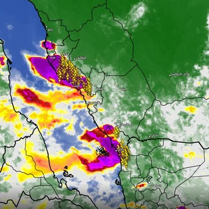 Saudi Arabia/Update 3:20 PM: A proliferation of cumulus clouds over several neighborhoods of Makkah Al-Mukarramah, and thunderstorms are expected in the coming hours.