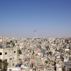 انخفاض طفيف على درجات الحرارة غدا الجمعة وأجواء معتدلة عموما