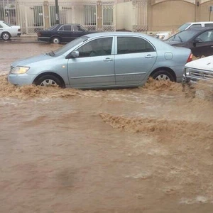 السيول قد تكون قوية بسبب غزارة الامطار المتوقعة غرب البلاد