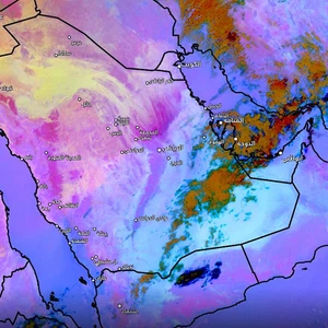 تحديث الساعة 7:00 صباحاً | توقعات باستمرار الأجواء المغبرة على وسط وشرق السعودية