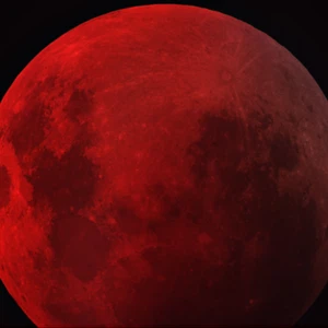 خسوف كُلي "نادر " للقمر العملاق في سماء الدول العربية فجراً يوم 28 سبتمبر