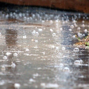 Arabie Saoudite | Les scènes de pluie les plus puissantes à Dammam et à l'aéroport King Fahd