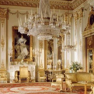 In pictures: Get to know Buckingham Palace!