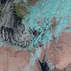 الجُمعة | تجدُد الامطار تدريجياً وثلوج متوقعة أحياناً فوق الـ 1000 متر