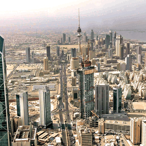 شهدت الكويت هذا الموسم امطار قليلة تسبب ذلك في موجات من الغبار