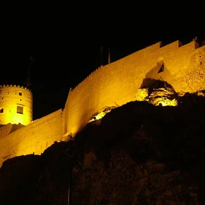 Learn about the Muttrah Fort in the Sultanate of Oman