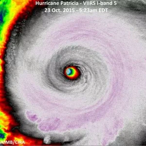 إعصار باتريسيا : المكسيك تستعد لاستقبال أقوى إعصار في التاريخ .. بسرعة رياح مفرطة تتجاوز 320 كم/ساعة