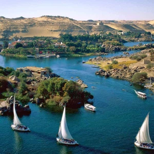 الأحد | أجواء صيفية مستقرة وحارة مع انخفاض بقيم الرطوبة على شمال مصر