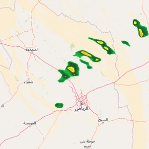 Saudi Arabia - 9:25 pm | Observing rain clouds north of Riyadh now