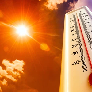 Tuesday | A significant and continuous rise in temperatures, exceeding the forty-degree barrier