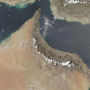 الإثنين: رياح نشطة على المناطق الغربية وسُحُب رعدية على الجبال شرقاً