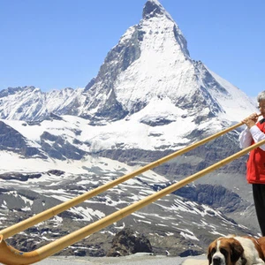 زيرمات.. أشهر القرى السويسرية تدعوك هذا الصيف