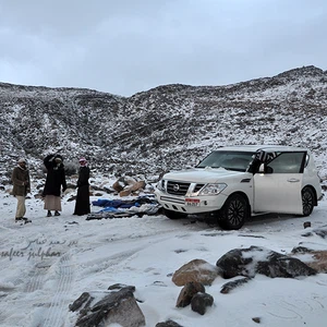 Emirates | Beginning of snowfall on Jais Mountain, after midnight Tuesday / Wednesday